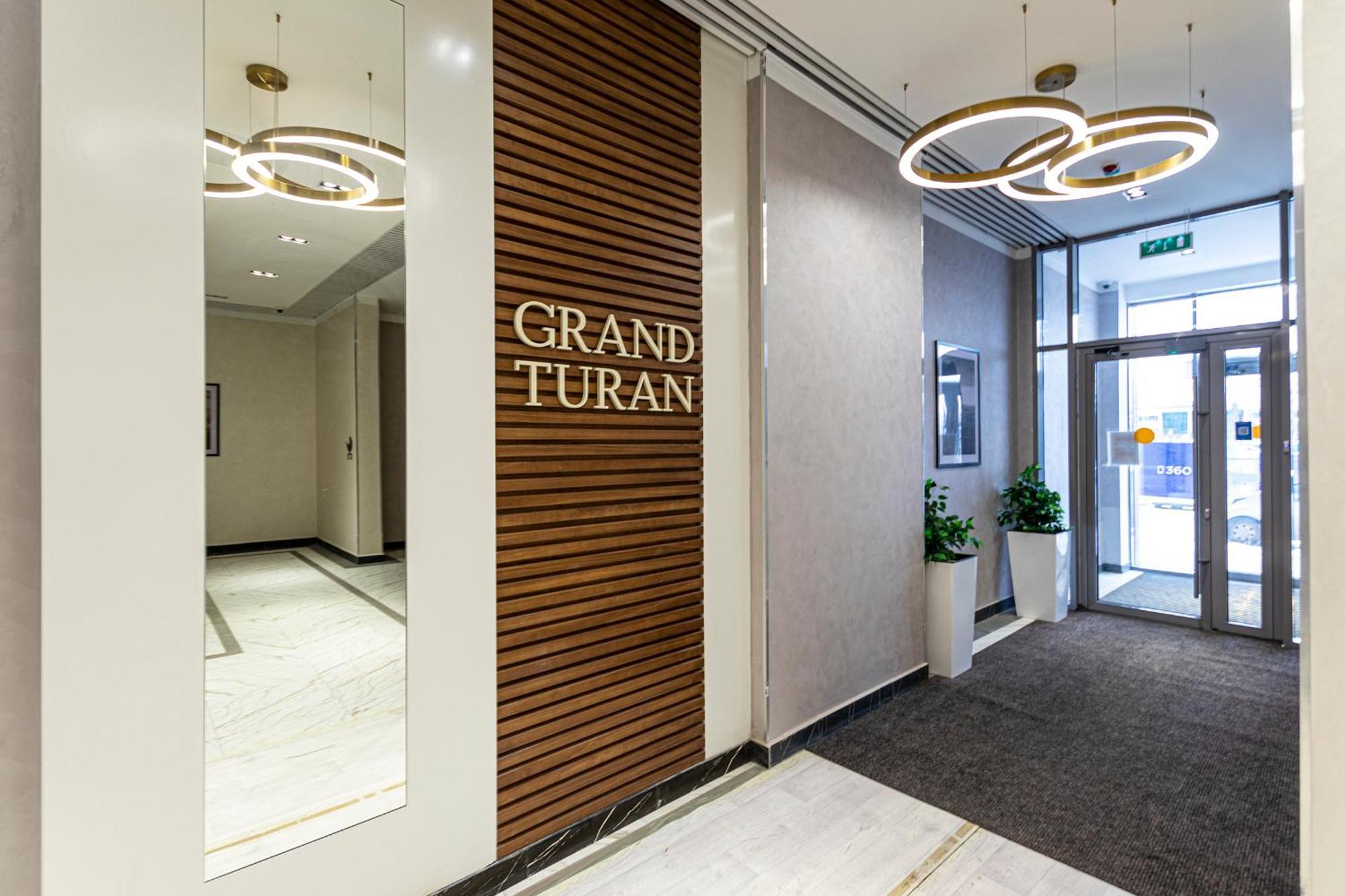 Raisson Aparthotel G84 Хан Шатыр Astana Exteriér fotografie
